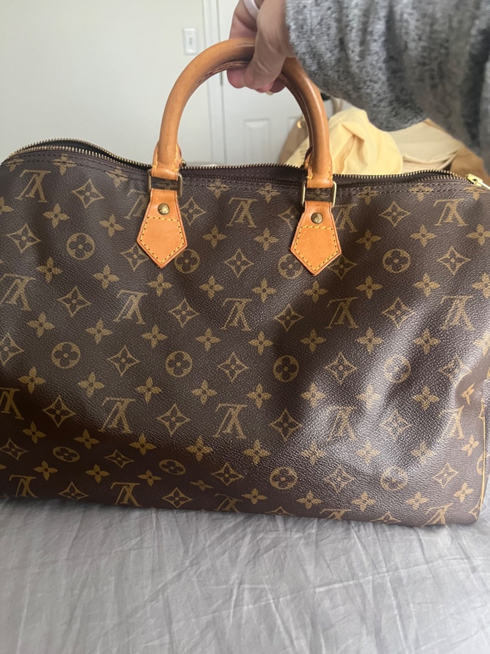 LV Speedy 40 - Picture 4 of 10